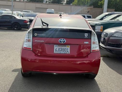 Barcelona Red Metallic 2010 Toyota Prius III