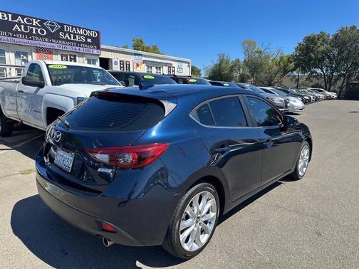 Blue 2016 Mazda Mazda3 s Grand Touring