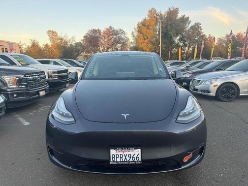 2020 Tesla Model Y Long Range Dual Motor All-Wheel Drive