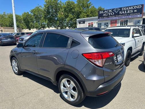 Modern Steel Metallic 2016 Honda HR-V LX