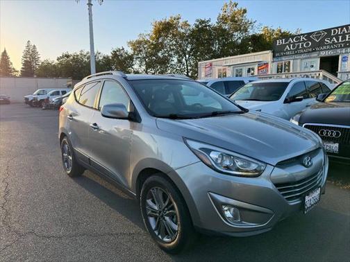 2015 Hyundai TUCSON SE