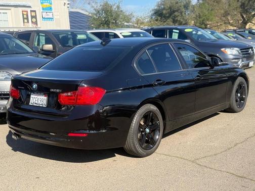 2013 BMW 328 328i 4dr Sedan SULEV