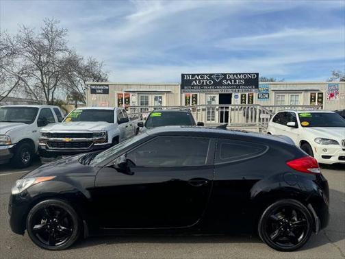 2013 Hyundai Veloster Base