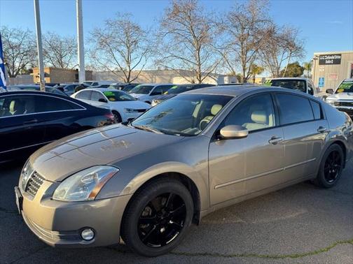 2004 Nissan Maxima SL