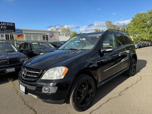 2008 Mercedes-Benz M-Class 4MATIC