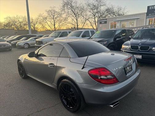 2009 Mercedes-Benz SLK-Class SLK300 Roadster