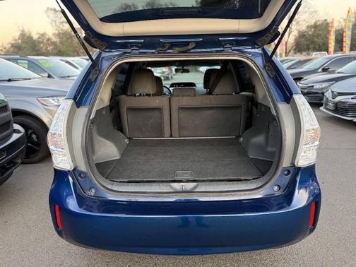 2014 Toyota Prius v Three