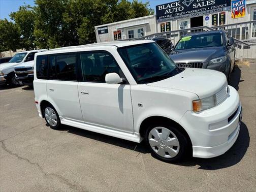 2006 Scion xB Base