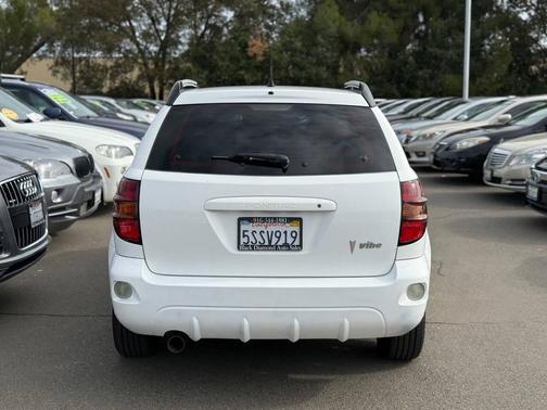 2006 Pontiac Vibe Base