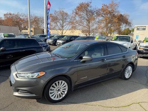 2016 Ford Fusion Hybrid S