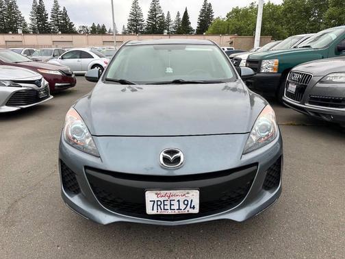 Gray 2012 Mazda Mazda3 i Grand Touring