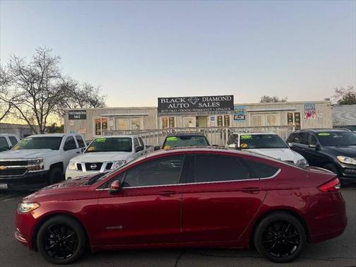 2017 Ford Fusion Hybrid SE