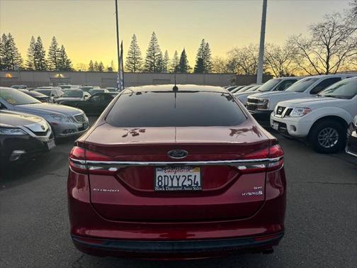 2017 Ford Fusion Hybrid SE