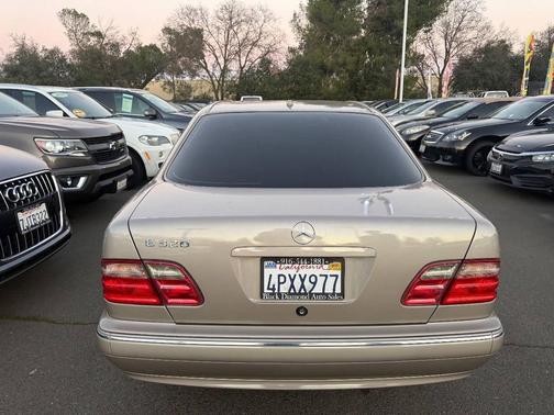 2001 Mercedes-Benz E-Class E 320 4dr Sedan