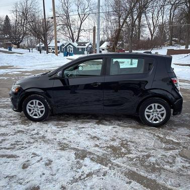 2020 Chevrolet Sonic FWD Hatchback 1FL 5-Door