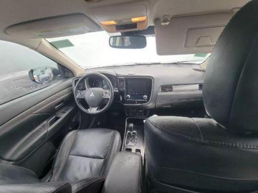 2020 Mitsubishi Outlander SP