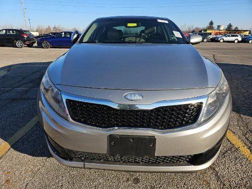 2014 Kia Cadenza Premium