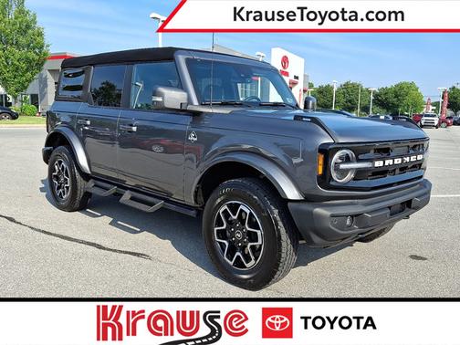 2023 Ford Bronco Outer Banks