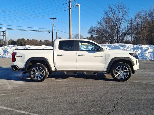2023 Chevrolet Colorado 4WD Z71