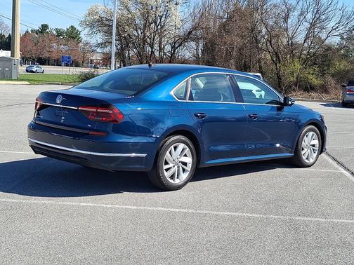2018 Volkswagen Passat 
