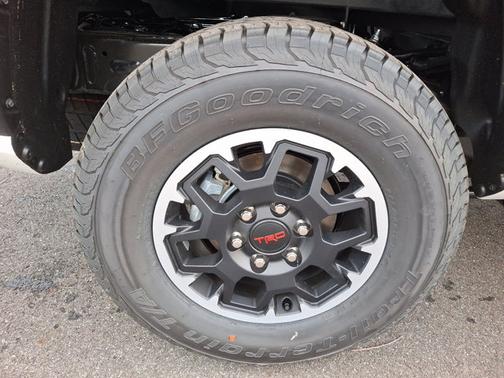2024 Toyota Tacoma TRD Off Road