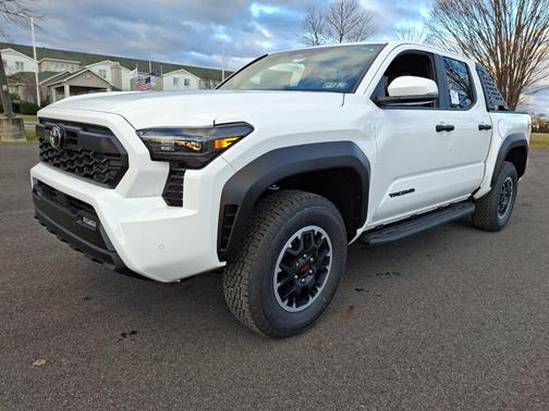2024 Toyota Tacoma TRD Off Road