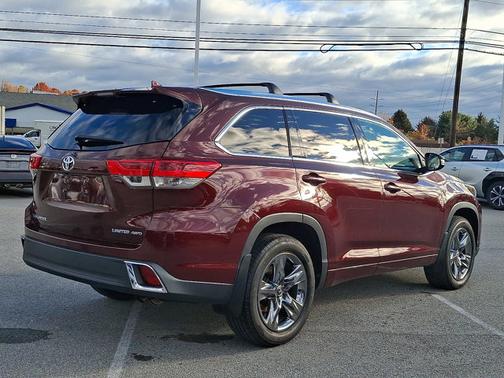 2017 Toyota Highlander Limited Platinum