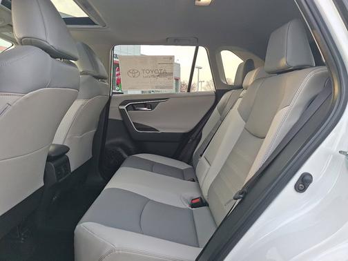 2025 Toyota RAV4 Limited