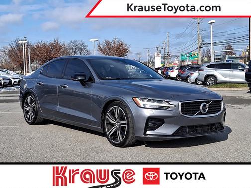 2019 Volvo S60 R-Design