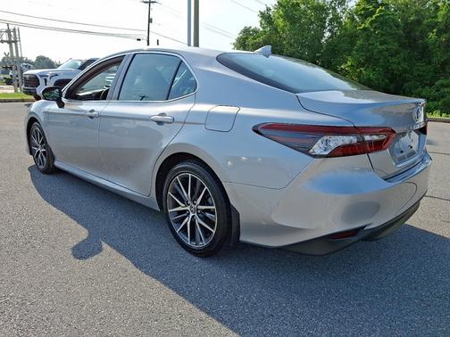 2023 Toyota Camry XLE