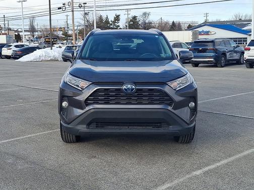 2020 Toyota RAV4 Hybrid XLE