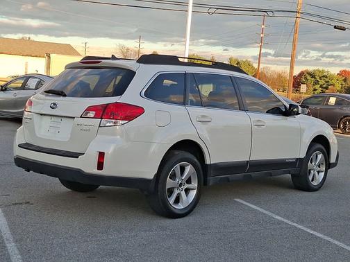 2013 Subaru Outback 2.5i Limited