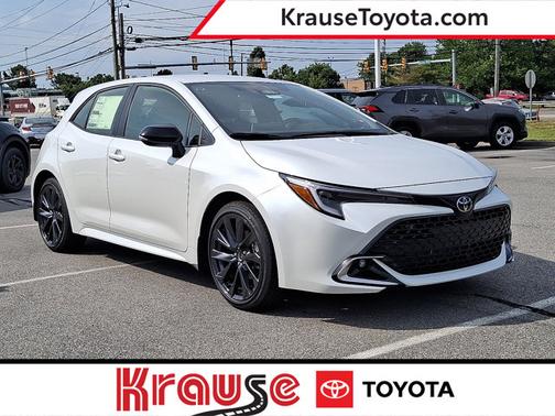 Wind Chill Pearl 2026 Toyota Corolla Hatchback XSE