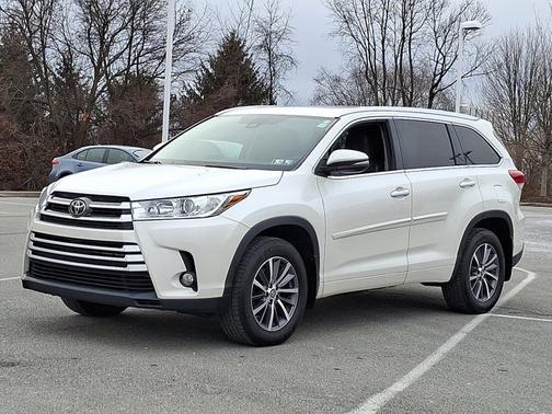 2017 Toyota Highlander XLE