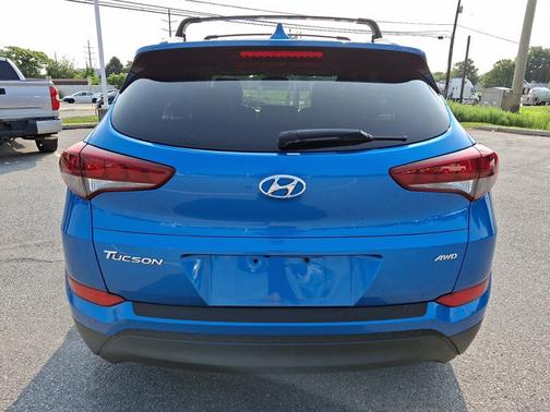 2017 Hyundai TUCSON SE Plus