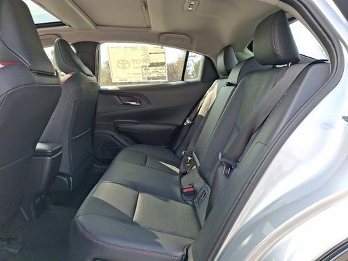 Cutting Edge 2026 Toyota Prius Plug-In Hybrid XSE