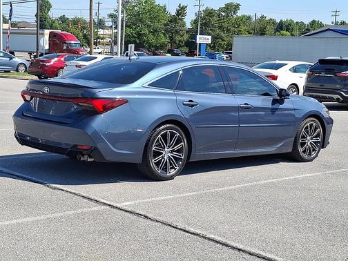 HARBOR GRAY METAL 2019 Toyota Avalon
