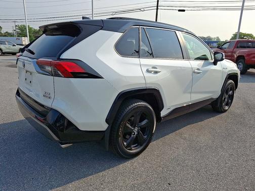 2021 Toyota RAV4 Hybrid XSE