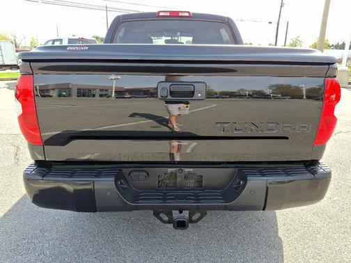 2016 Toyota Tundra SR5