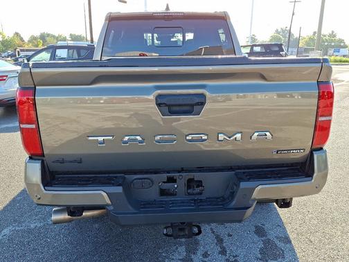 2024 Toyota Tacoma TRD Off Road