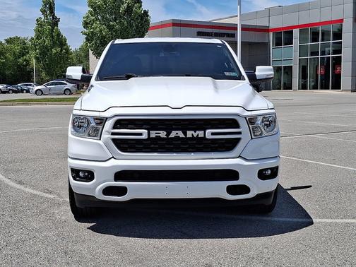 Bright White Clearcoat 2022 RAM 1500 Big Horn