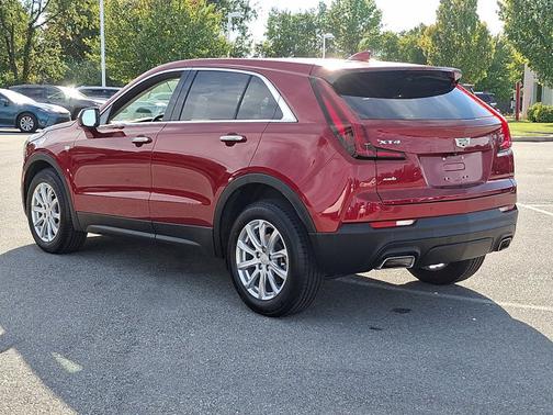 Infrared Tintcoat 2021 Cadillac XT4 AWD Luxury