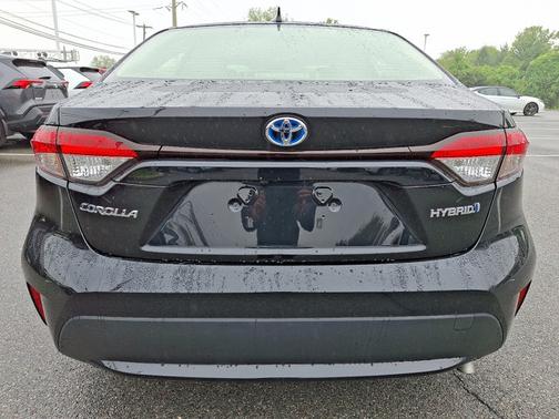 2021 Toyota Corolla Hybrid LE