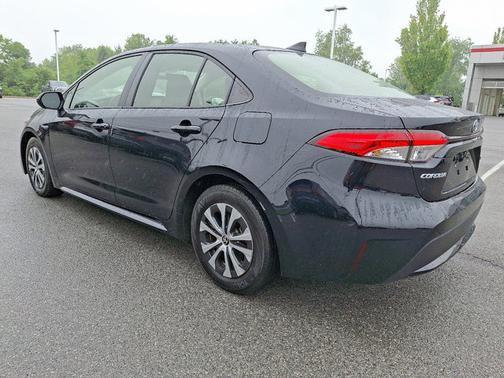 2021 Toyota Corolla Hybrid LE