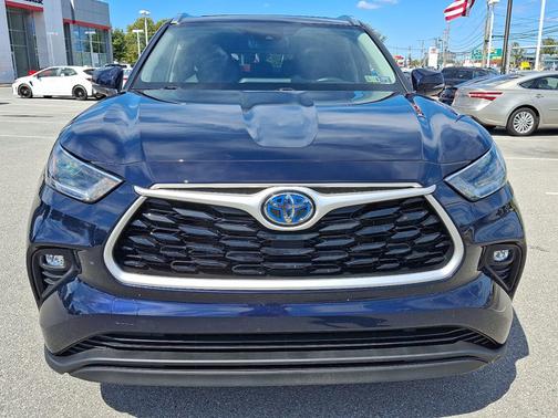 2021 Toyota Highlander Hybrid XLE