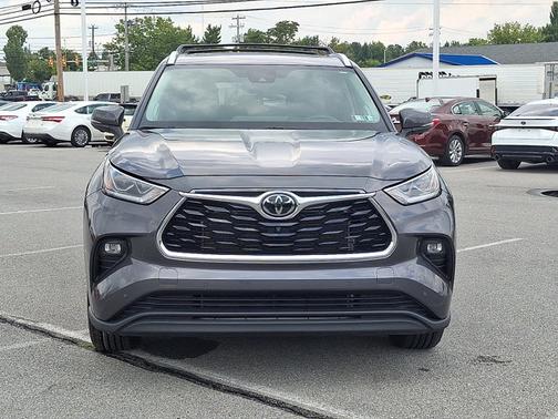 MAGNETIC GRAY 2025 Toyota Highlander Limited