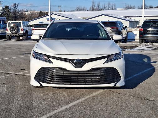 2020 Toyota Camry LE