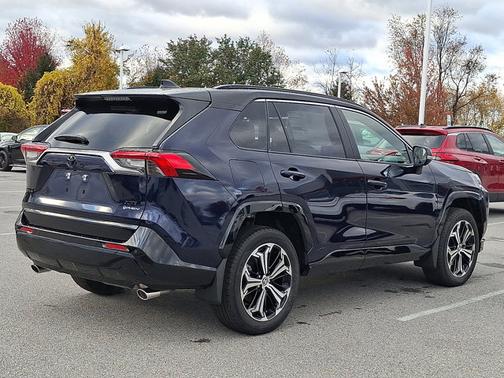 2025 Toyota RAV4 Plug-In Hybrid XSE