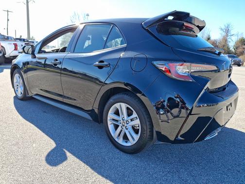 2022 Toyota Corolla Hatchback SE