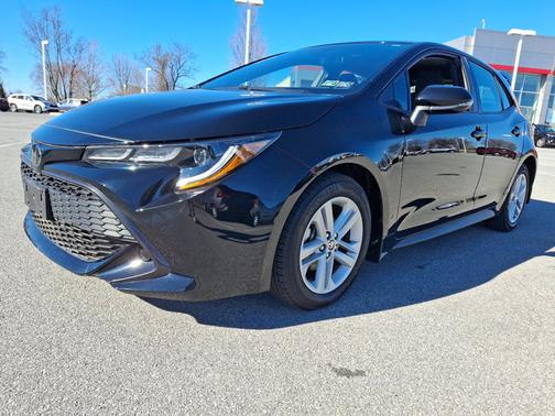 2022 Toyota Corolla Hatchback SE